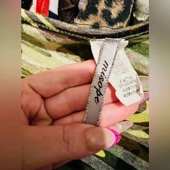 Perfect Condition Vintage Y2K One Shoulder Striped Camo Camouflage Top - Picture 9 of 11